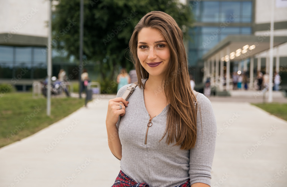 A jane bere vajzat ndryshe?